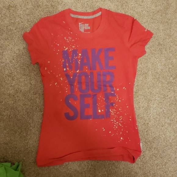 Nike athletic bundle *6 shirts* small - Picture 3 of 5